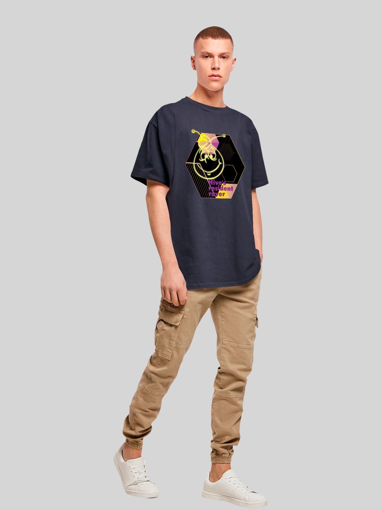 Die Biene Maja Hives Resident Raver | Heroes of Childhood | Boys Oversize Tee